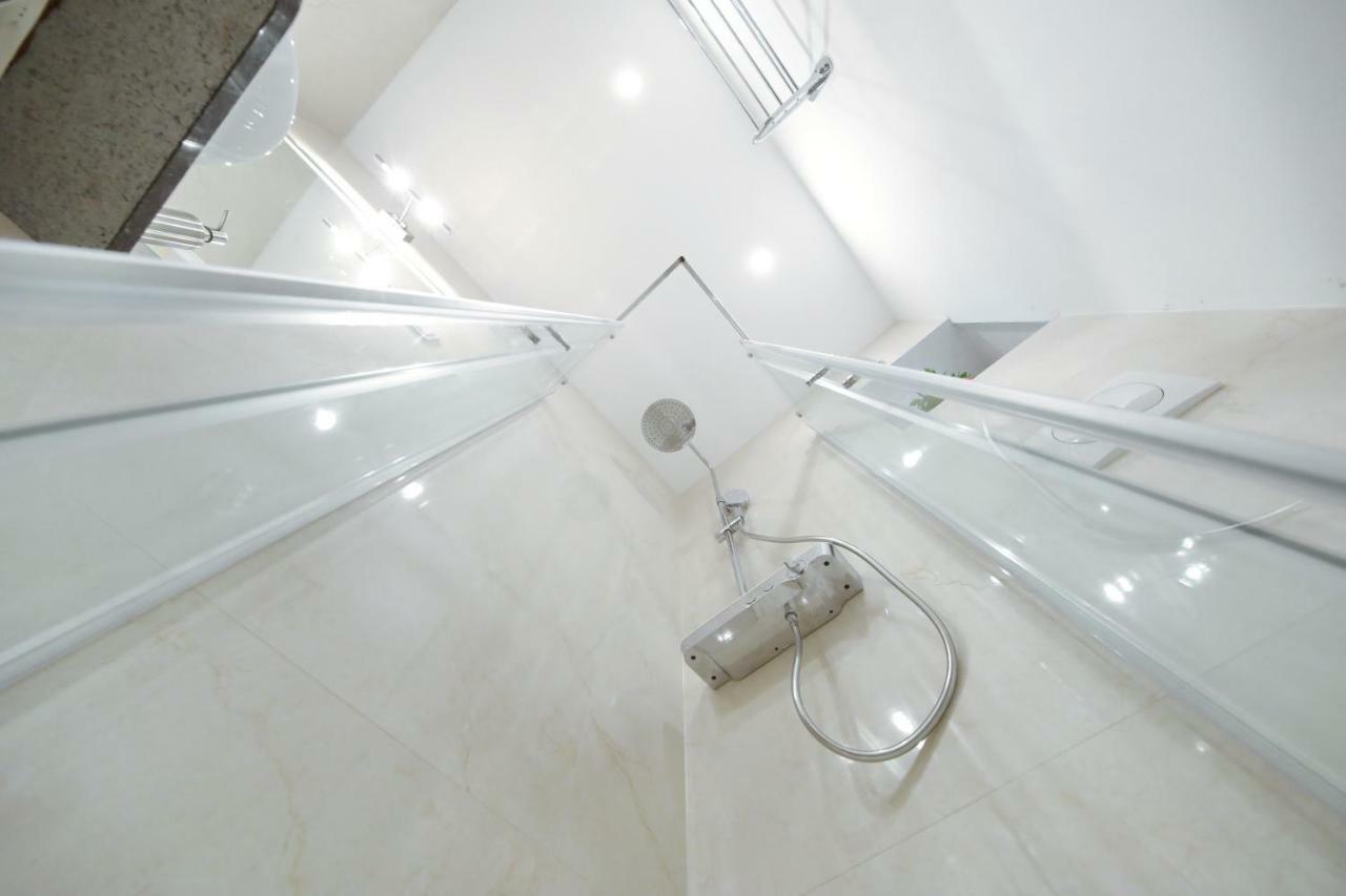 Apartments Ivan Spadina Тисно Номер фото